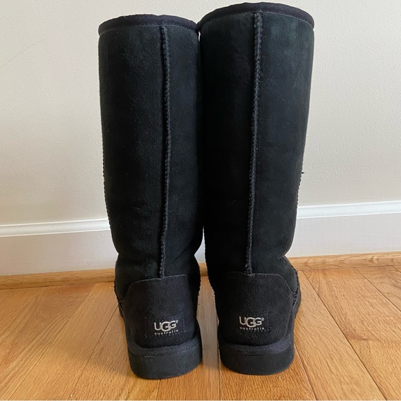 UGG Classic Tall II Boots Women's 8 Black Suede Leather Shearling Fur Lined Soft - Picture 4 of 12